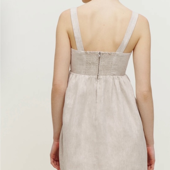 Reformation cut out Linen dress size 8 - Picture 3 of 4